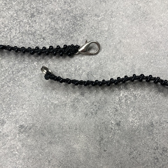 🖤🖤🖤Hand beaded necklace - Picture 4 of 4